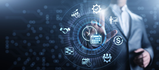 普通人是common man 还是 normal man