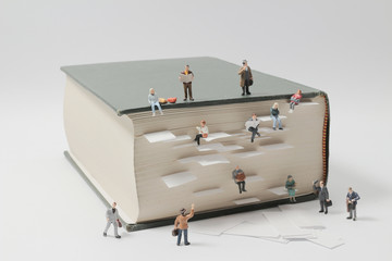 普通人是common man 还是 normal man