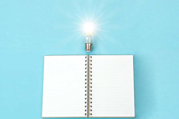 普通人是common man 还是 normal man